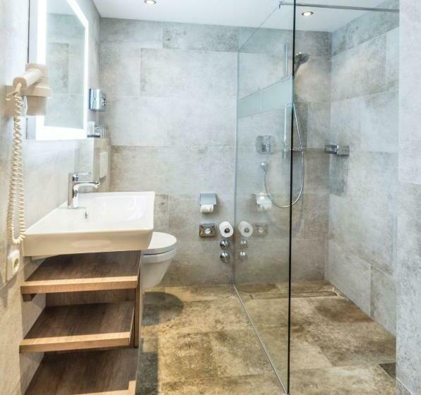 스탠다드 발코니 룸, Grieserin