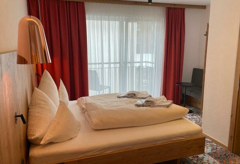 스탠다드 발코니 룸, Grieserin