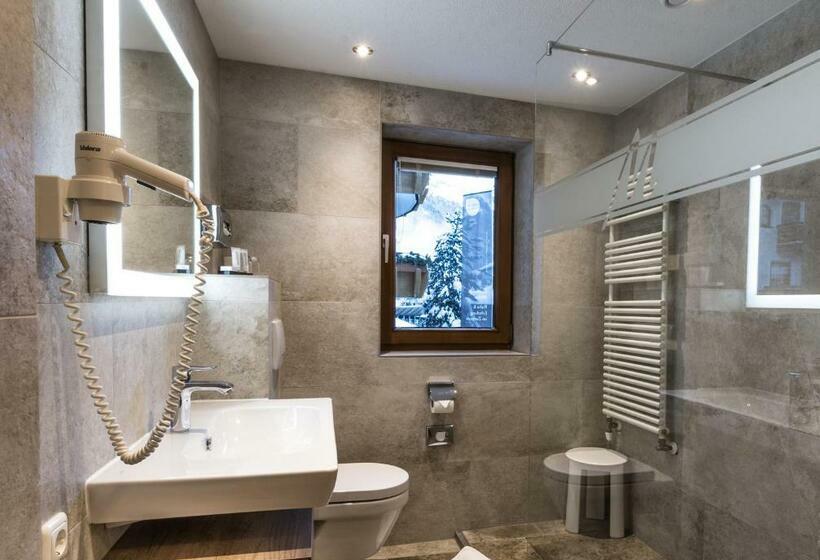 스탠다드 발코니 룸, Grieserin