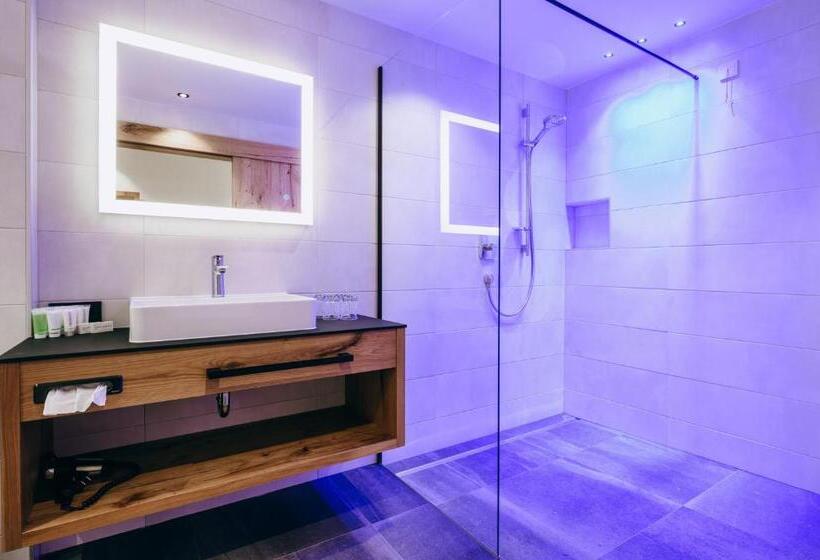 패밀리 룸, Grieserin