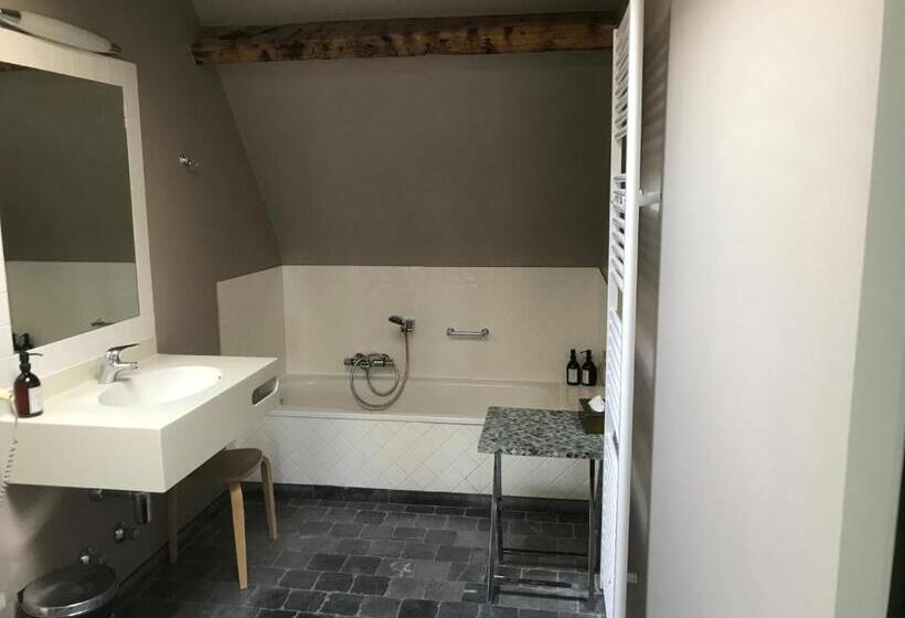 חדר קומפורט לשלושה, Het Oud Gemeentehuis De Levensboom