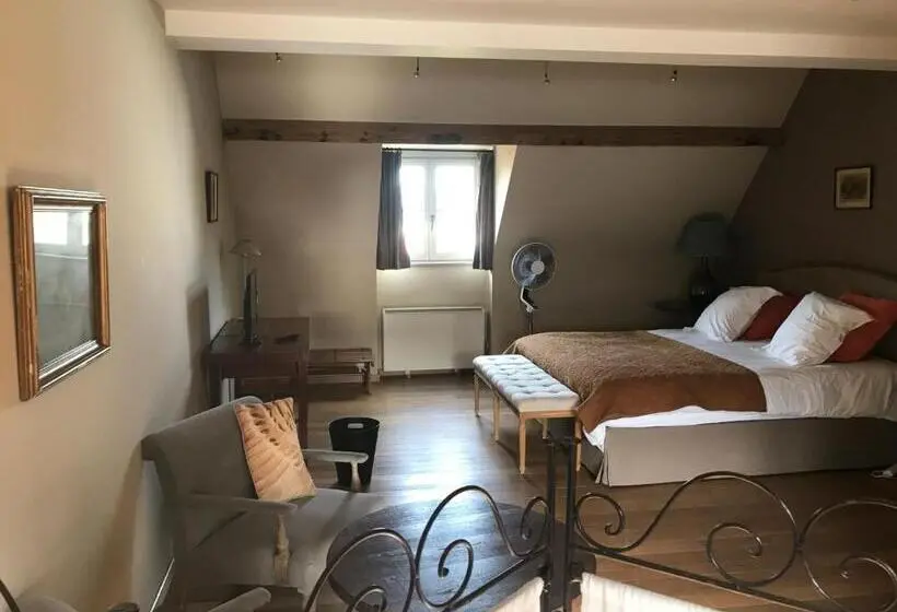 Comfort Kolmen Hengen Huone, Het Oud Gemeentehuis De Levensboom