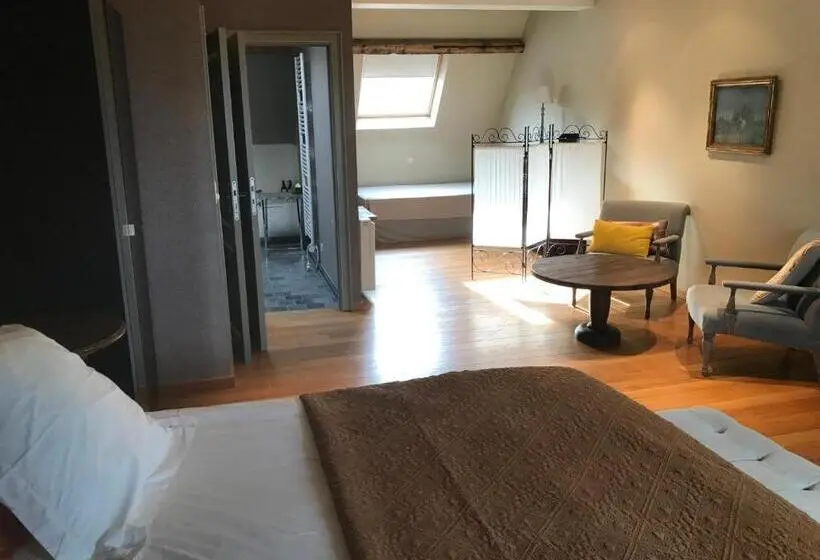Comfort Kolmen Hengen Huone, Het Oud Gemeentehuis De Levensboom