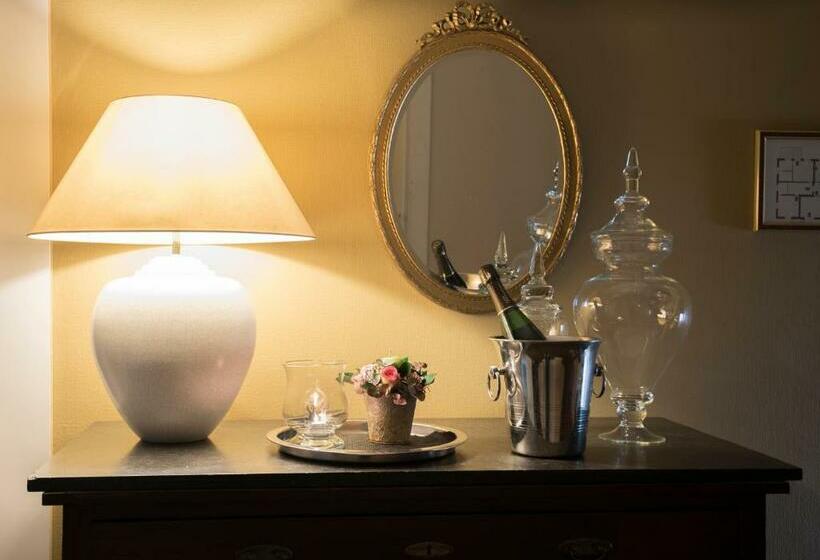 豪华房间, Hippocampus