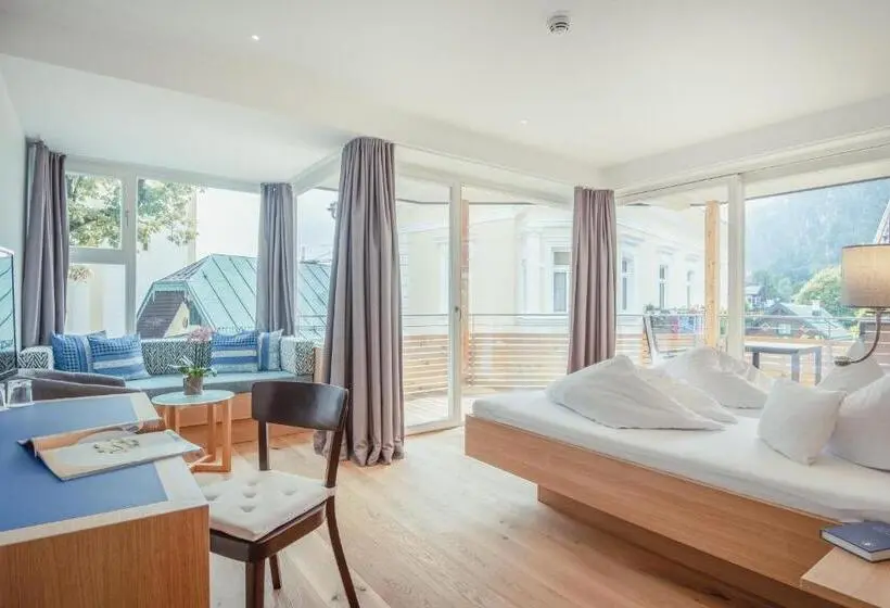 Deluxe-huone Parveke, Kendler