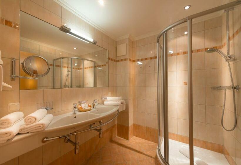 سوئیت 2 خوابه, Lammwirt