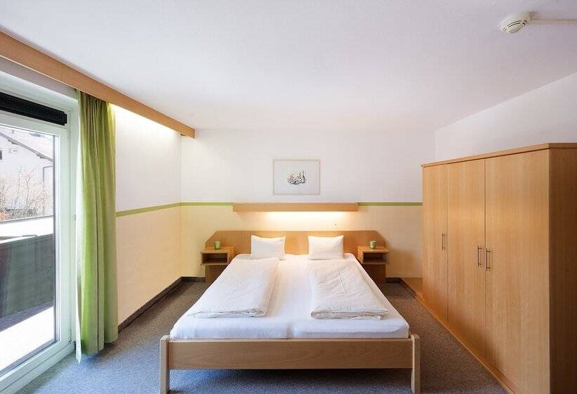 חדר סטנדרט, Linde