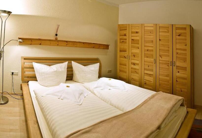 Апартаменты 1 Спальня, Thaler