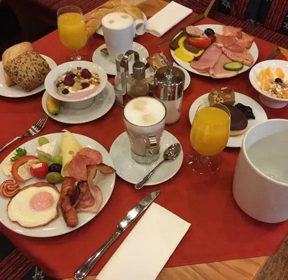 スタンダードルーム, Zum Heiligen Geist