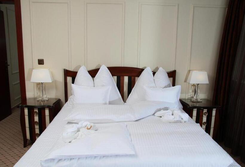 דירת חדר דלוקס, Zum Heiligen Geist