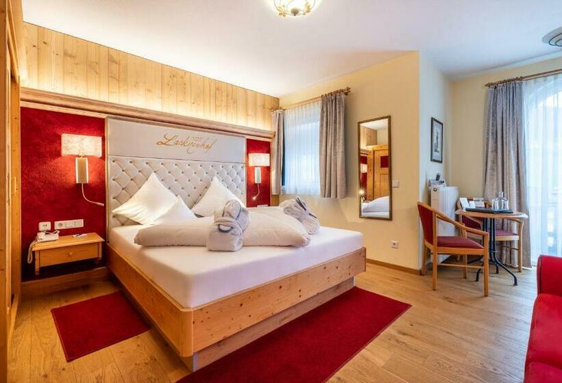 Номер Superior, Schlosshotel Lacknerhof