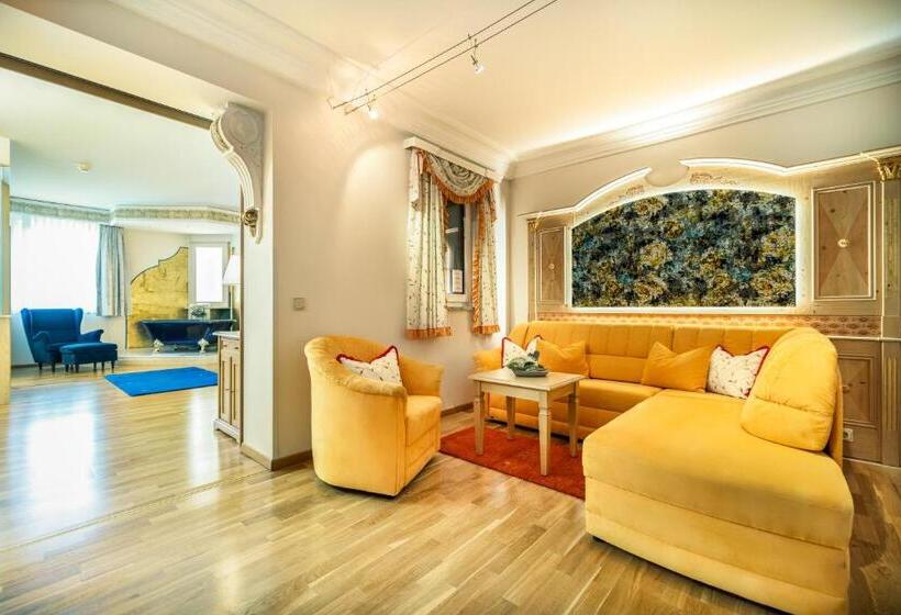 סוויטת 2 חדרי שינה, Schlosshotel Lacknerhof