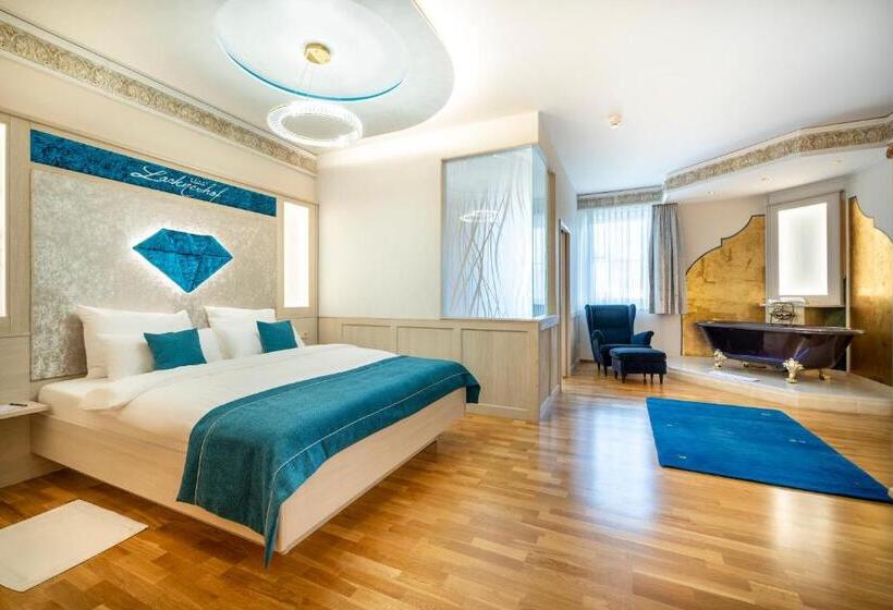 סוויטת 2 חדרי שינה, Schlosshotel Lacknerhof