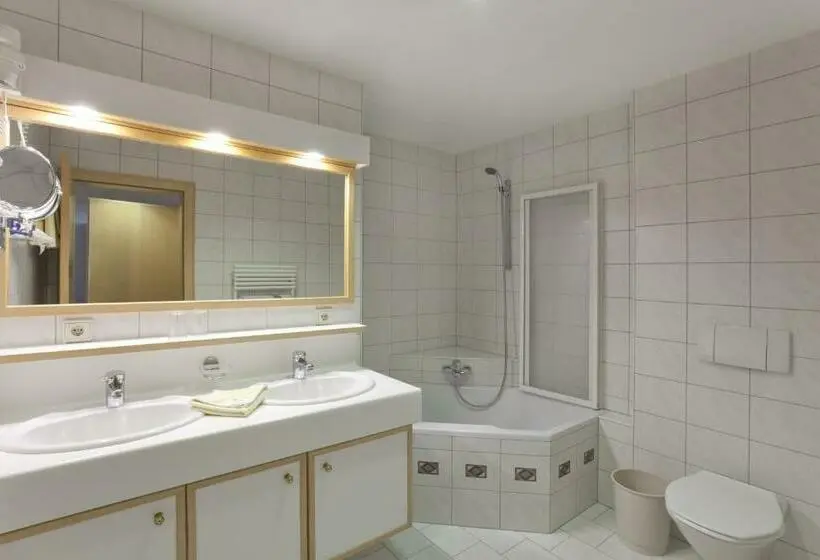 Comfort room with balcony, Sporthotel Bachmann