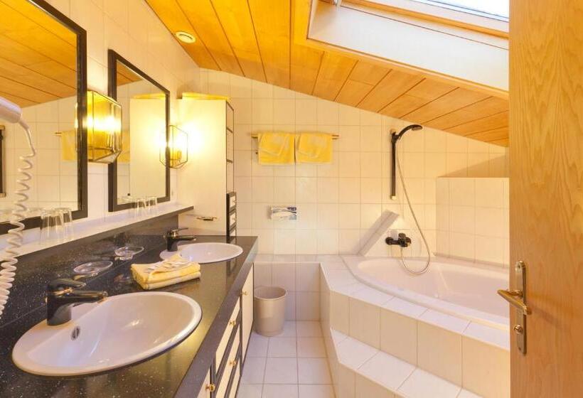 شقة غرفتين, Sporthotel Bachmann