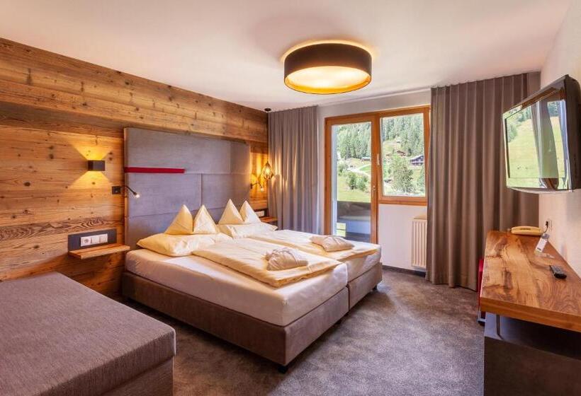 غرفة قياسية مطلة على الجبل, Sporthotel Bachmann