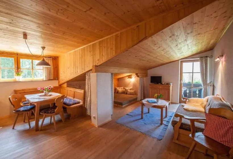Huoneisto 1 Makuuhuone, Zugspitzhotel Diana Thörle