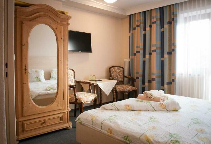 스탠다드 룸, Pension Handle