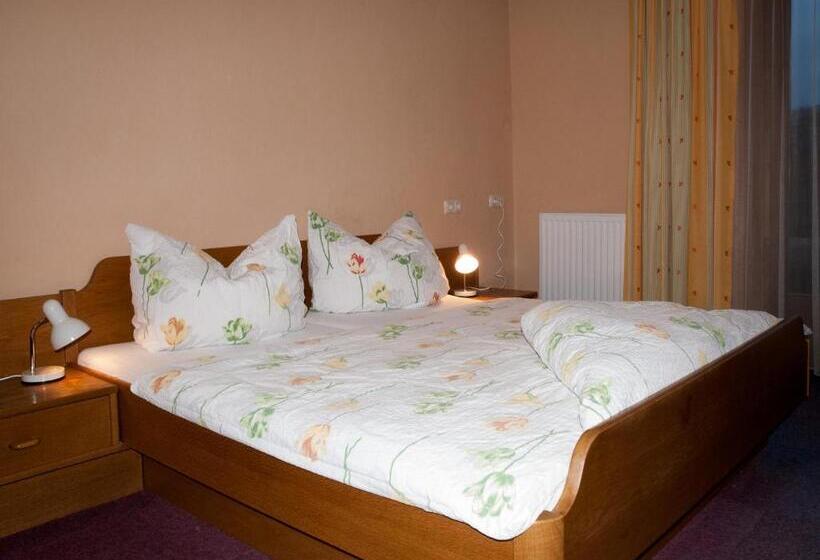 스탠다드 룸, Pension Handle