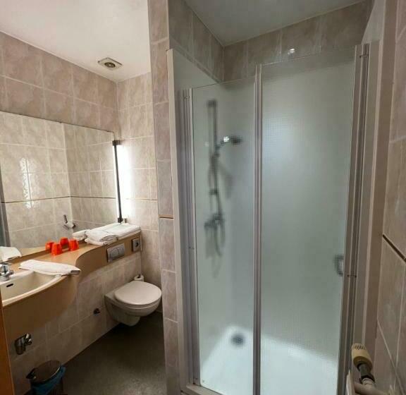 חדר סטנדרט, Canteklaar