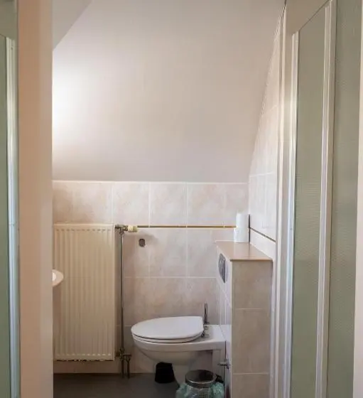Standard-huone, Canteklaar