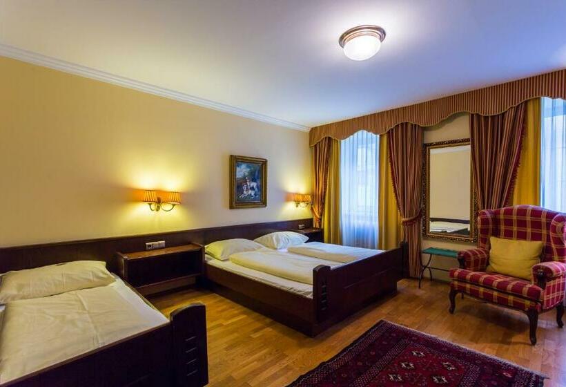 标准三人间, Gösser Bräu