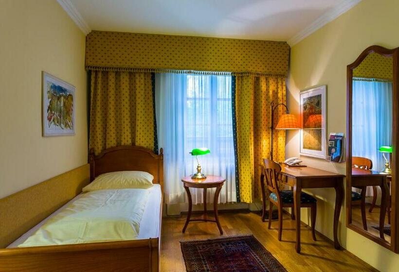 标准单人间, Gösser Bräu