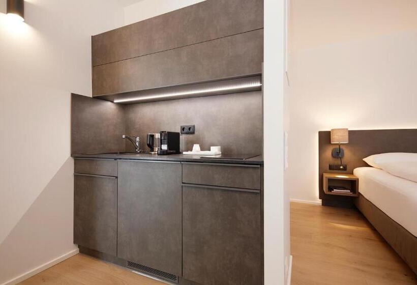 低层单卧公寓, Gösser Bräu