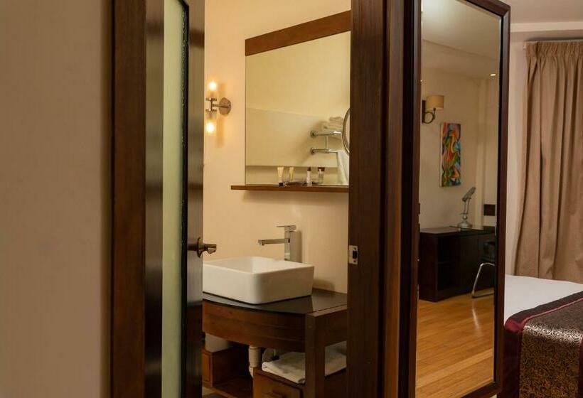 سوییت اجرایی, Herdmanston Lodge