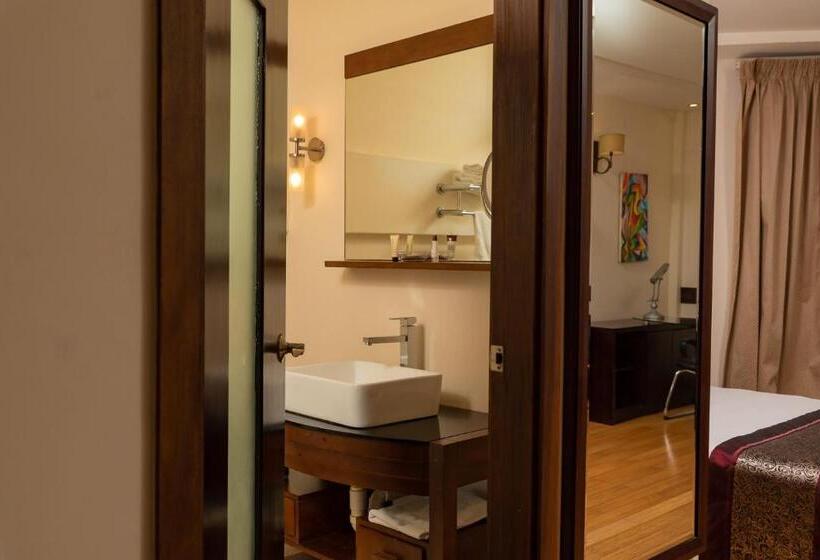 스탠다드 룸 킹사이즈 침대, Herdmanston Lodge