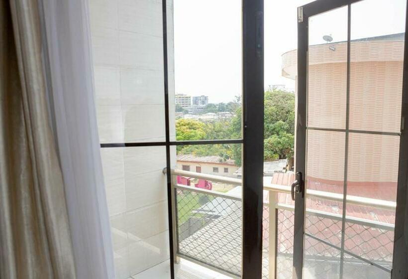 اتاق لوکس, Hibiscus Louis