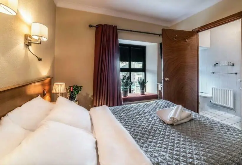 اتاق استاندارد, Holiday