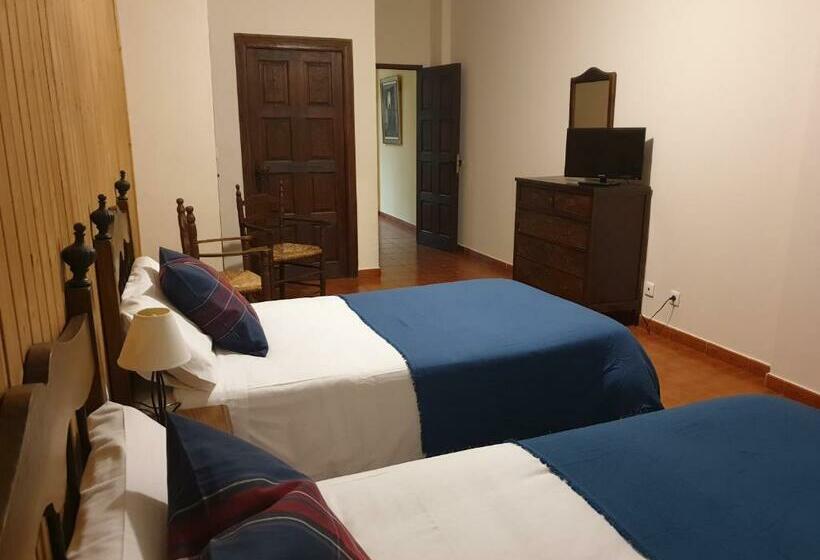 غرفة عائلية كلاسيكية, Hospedium Hotel Val De Pinares