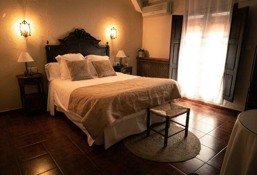 غرفة سوبيريور مزوَّدة بتراس, Hospedium Hotel Val De Pinares