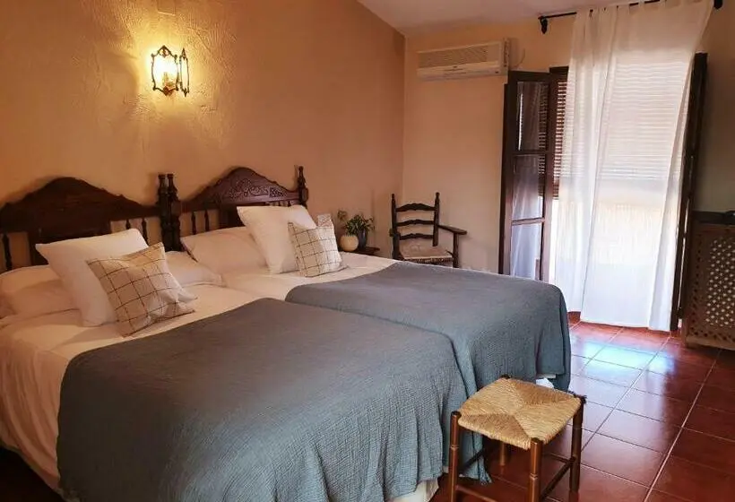 テラス付スーペリアルーム, Hospedium Hotel Val De Pinares