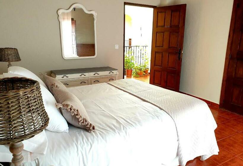 غرفة سوبيريور مزوَّدة بتراس, Hospedium Hotel Val De Pinares