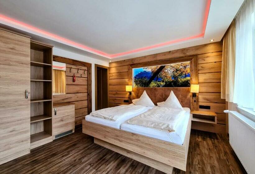 标准间, Lärchenhof