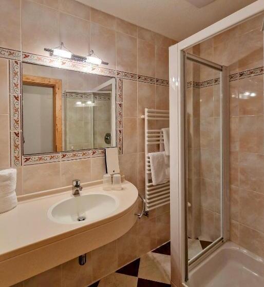 带2个卧室的公寓, Lärchenhof