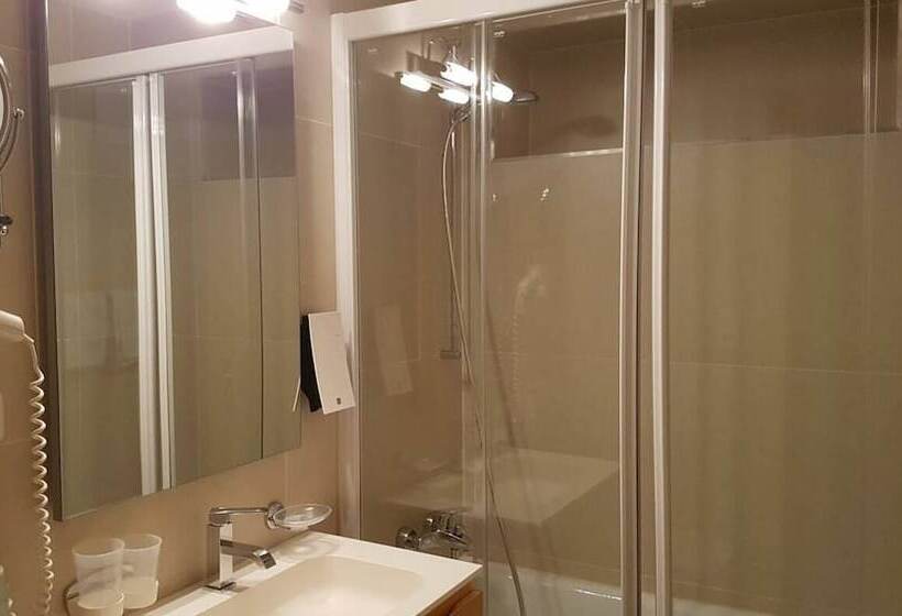 标准间, Lärchenhof