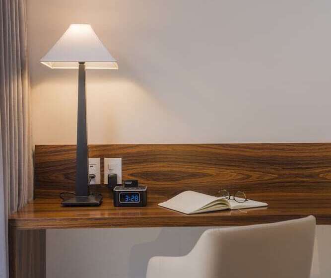 수피리어 룸, Luzeiros Recife