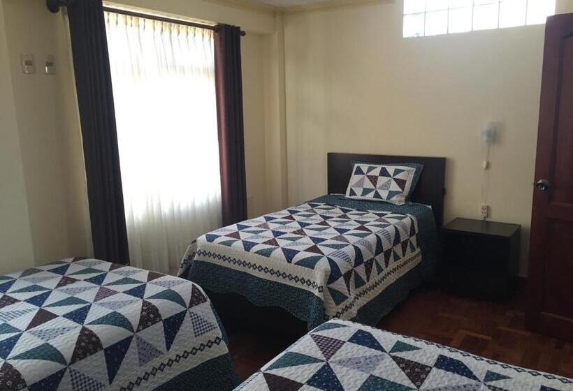 اتاق ساده سه‌ نفره, Residencial Alta Vista