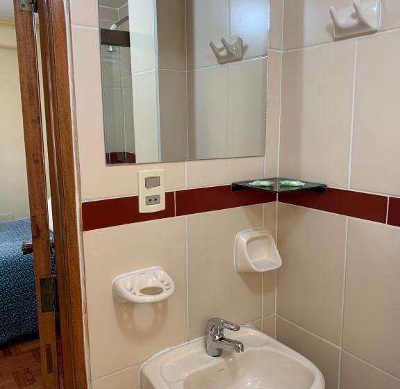 اتاق کلاسیک چهارنفره, Residencial Alta Vista