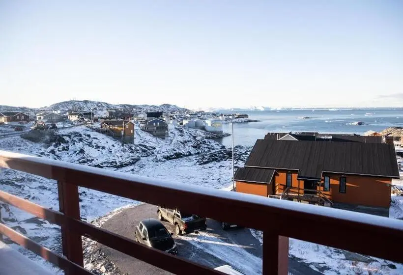 اتاق خانوادگی با چشمانداز دریا, Søma Ilulissat