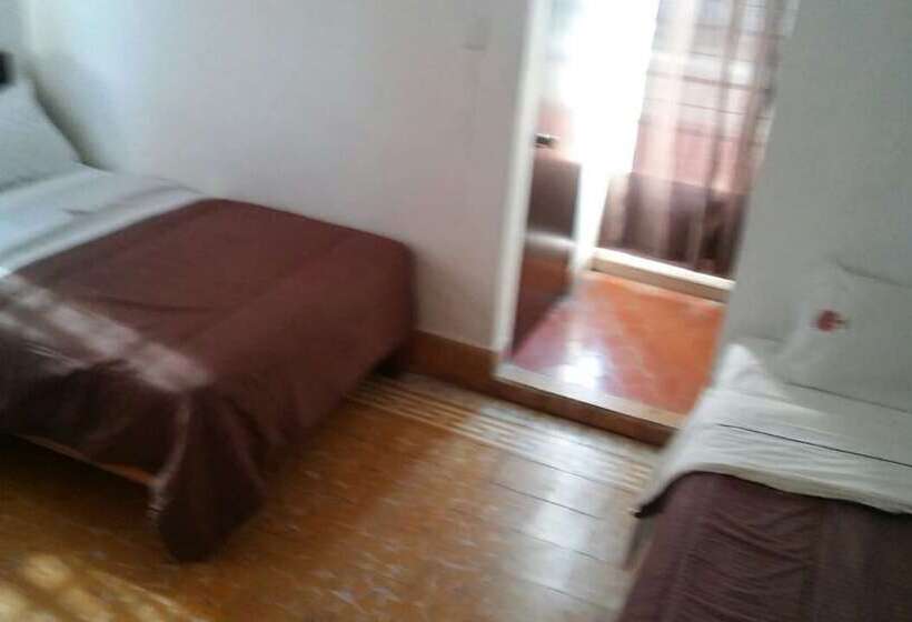 غرفة قياسية ثلاثية, Suites Ripoll Córdoba