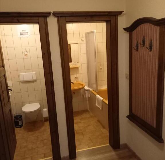 ファミリールーム, Landgasthof Stranachwirt