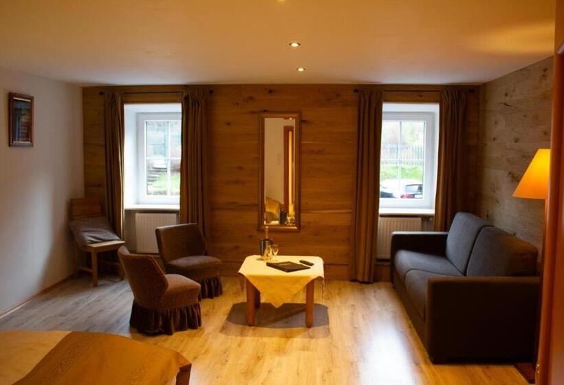 スタンダード4人部屋, Landgasthof Stranachwirt