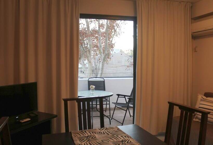 شقة غرفة نوم واحدة مزودة بشُرفة, Uvas Apart