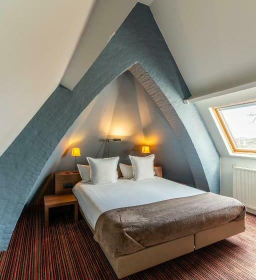 غرفة قياسية, Villa Monte