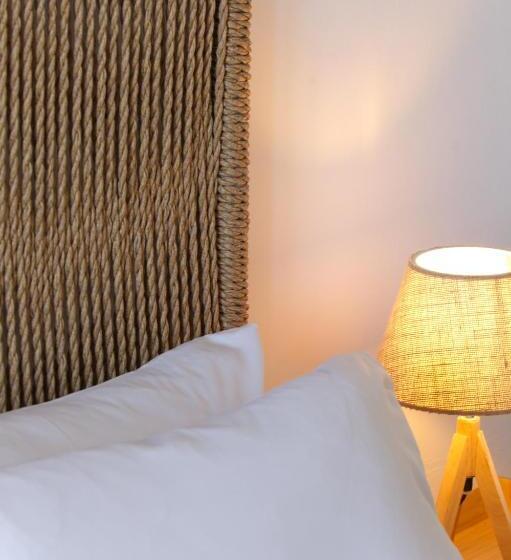 اتاق استاندارد چهار تخته, Koukounari Apartments