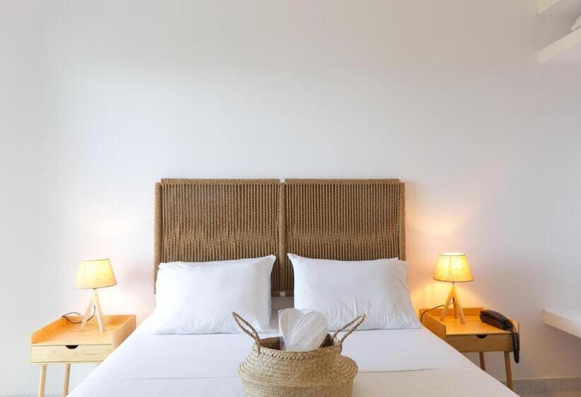 Четырехместный Номер Стандарт, Koukounari Apartments